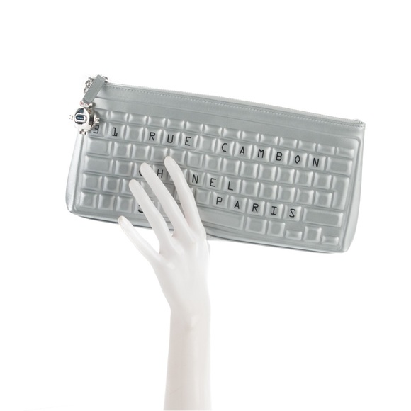 CHANEL Cambon Keyboard Clutch Bag - Picture 2 of 14